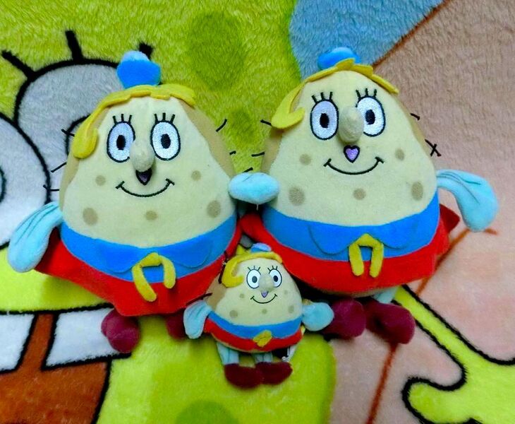File:Mrs-Puff-plush-dolls-toys.jpg